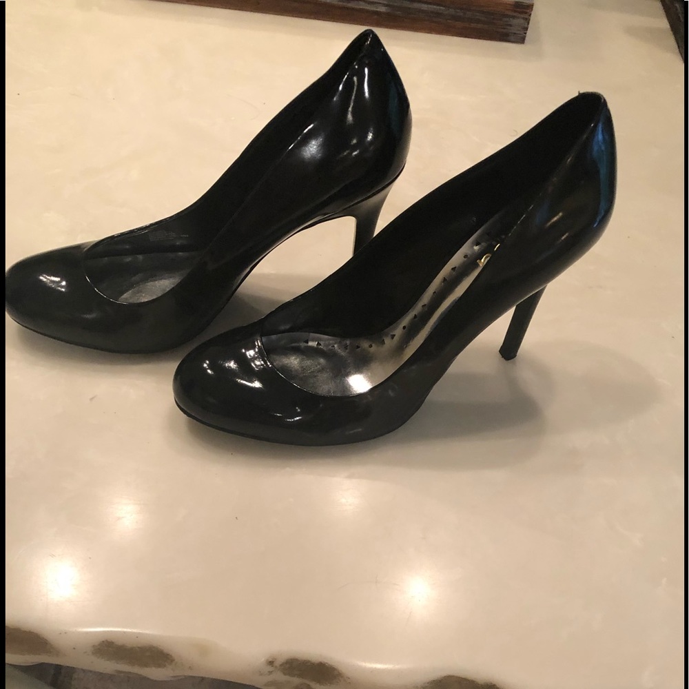 BCBG Paris Black Patent Leather Pumps - Picture 2 of 7
